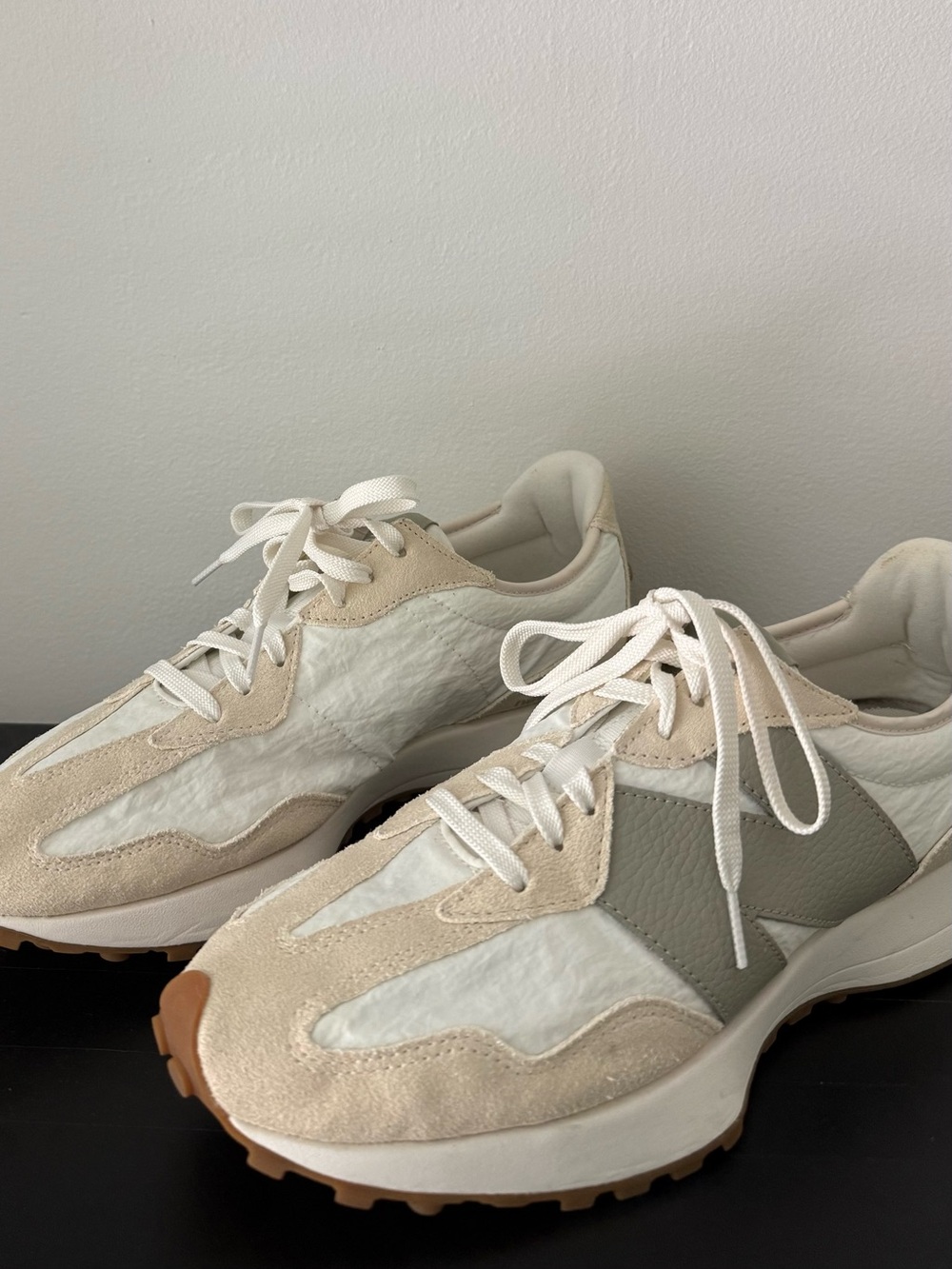 New Balance 327 style Neutral Tone Casual Sneakers - Cream, White & Light Gray